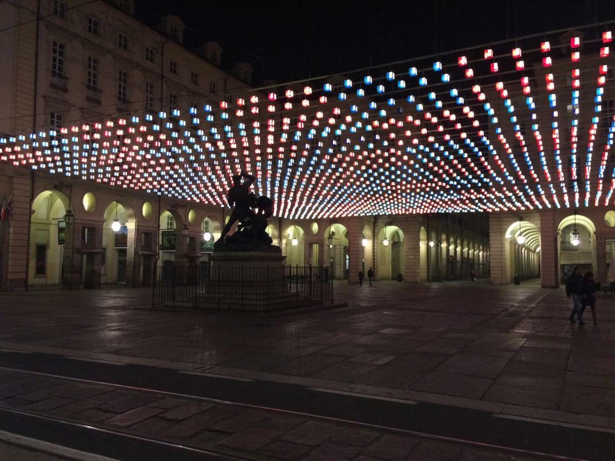 Porta Palatina Turin Bagian luar foto